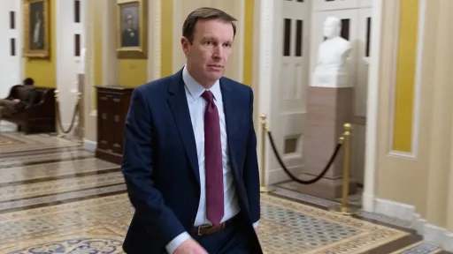 Demokratski senator Chris Murphy tvrdi da plan administracije Donalda Trumpa nakon izbora vodi ka eskalaciji rata s Iranom