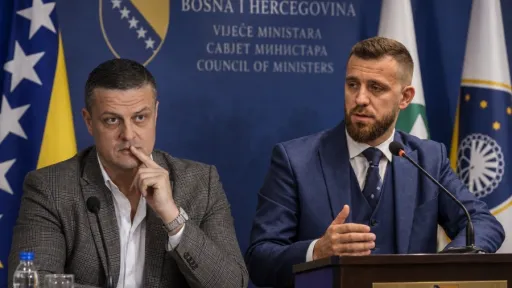 Hodžić kritizirao Mijatovića zbog ugovora TOK TV-a od 650.000 KM s Investiciono-razvojnom bankom RS