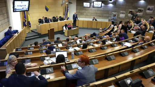 FBiH danas dobija još jedan grad. Raspravljat će se i o Nacrtu zakona o gasu FBiH danas dobija još jedan grad. Raspravljat će se i o Nacrtu zakona o gasu
