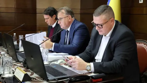 Vlada FBiH izdvojila sredstva za aerodrome: Bihać dobio više nego Sarajevo, Mostar i Tuzla zajedno Vlada FBiH izdvojila sredstva za aerodrome: Bihać dobio više nego Sarajevo, Mostar i Tuzla zajedno