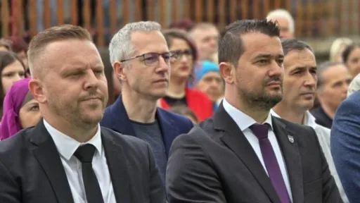 Velika Kladuša: Svečano obilježen Dan škole i smotra znanja i stvaralaštva JU OŠ Todorovo Velika Kladuša: Svečano obilježen Dan škole i smotra znanja i stvaralaštva JU OŠ Todorovo