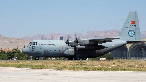 Posljednje pripreme za rat: Turska poslala Pakistanu šest aviona napunjenih oružjem, uključujući dronove Posljednje pripreme za rat: Turska poslala Pakistanu šest aviona napunjenih oružjem, uključujući dronove