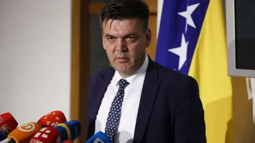 Koalirale četiri hrvatske stranke: "Imat ćemo kandidata za Predsjedništvo BiH" Koalirale četiri hrvatske stranke: "Imat ćemo kandidata za Predsjedništvo BiH"