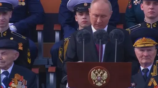 Srednjoškolce iz Istočne Ilidže vode na Putinovu paradu 9. maja u Moskvi, Ćosić pokrovitelj Srednjoškolce iz Istočne Ilidže vode na Putinovu paradu 9. maja u Moskvi, Ćosić pokrovitelj