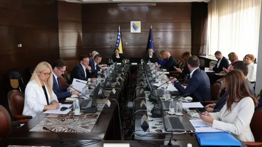 Nakon povećanja minimalca 7.000 radnika u FBiH ostalo bez posla, posljednji put takav scenarij bio je u jeku Covida Nakon povećanja minimalca 7.000 radnika u FBiH ostalo bez posla, posljednji put takav scenarij bio je u jeku Covida