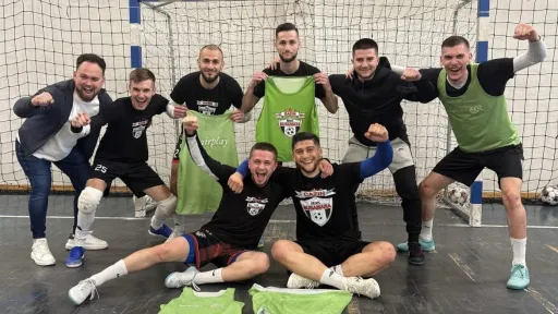 04. maj u Cazinu: Noć kad sve staje zbog futsala! 04. maj u Cazinu: Noć kad sve staje zbog futsala!