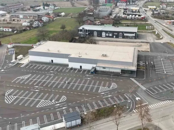 VELIKI BINGO I LILD, JEDAN BLIZU DRUGOG: Bogati bh. grad postaje &scaron;oping meka (FOTO, VIDEO)