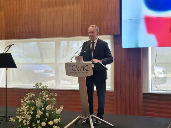 Izetbegović: SDA premijeri otvorili 142.000 radnih mjesta, Nik&scaron;ić u dva mandata manje od 9.000