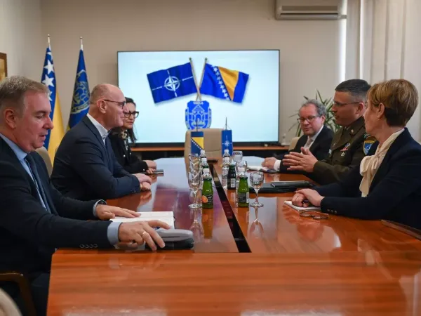 
                                    Komandant NATO &Scaron;taba Sarajevo u posjeti Brčkom i Tuzli: Jačanje partnerstva i izgradnja kapaciteta bh. institucija                                