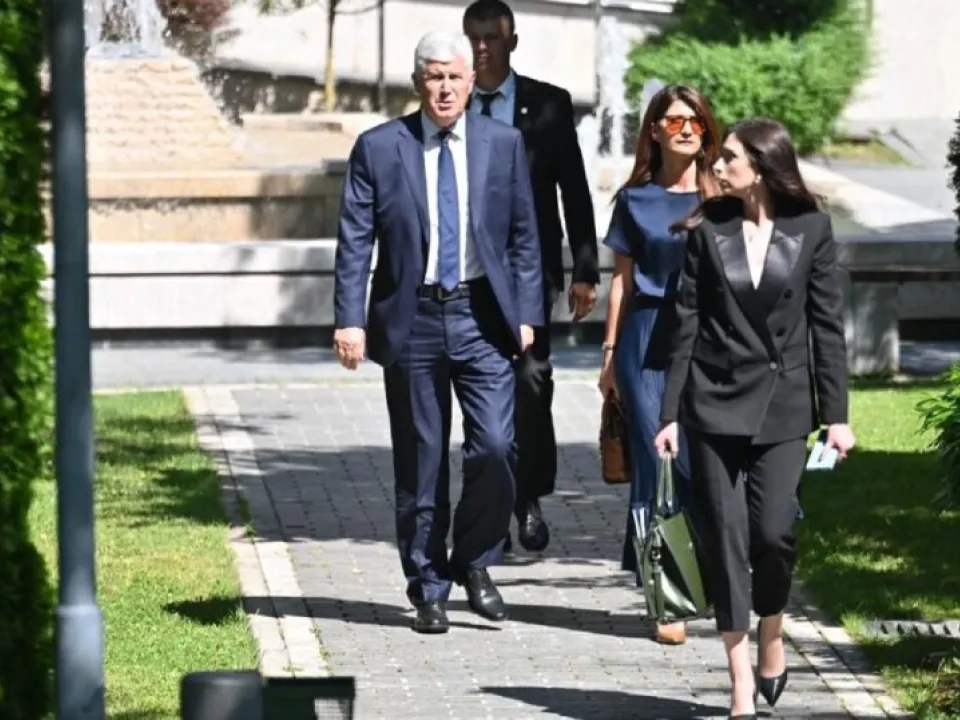 45ed30af2aa551c1c3e0a5e46f2785a6-draan-covic-1024x538.jpg dragan čović