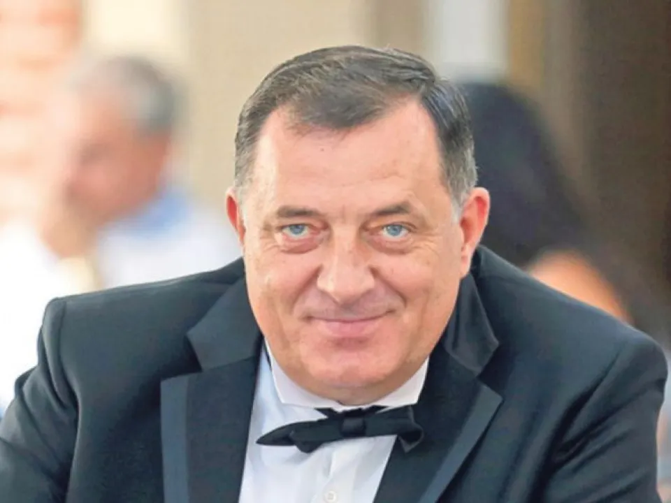 16fa909494a4ab2abd38a91b8d525fc8-miloraddodiknova6jpg.jpeg 16fa909494a4ab2abd38a91b8d525fc8-miloraddodiknova6jpg.jpeg