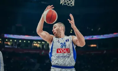 Košarkaš podgoričke Budućnosti Kenan Kamenjaš proglašen je za najkorisnijeg igrača (MVP) decembra u ABA ligi.