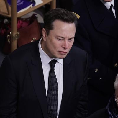 Američki milijarder Elon Musk uvrijedio je kanadskog premijera Justina Trudeaua u objavi na X (Twitteru) nakon što je Trudeau isključio mogućnost da Kanada postane dio Sjedinjenih Američkih Država.