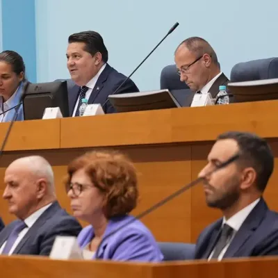 Sjednica NSRS-a o rekordnom zaduženju: Stevandić komentira ostavku Ani Ljubojević