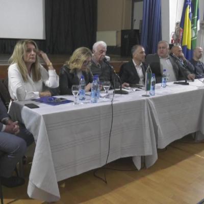 U Cazinu struka i građani oštro protiv planova Hrvatske da na granici smjesti nuklearni otpad