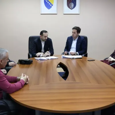 Uk i Zornić potpisali novi Kolektivni ugovor za državne službenike i namje&scaron;tenike, fiksna naknada za najniže koeficijente