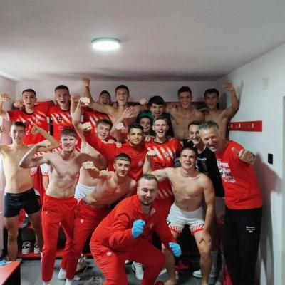 Krajina razbila Vitez – šest pogodaka i kontroverze u Cazinu Krajina razbila Vitez – šest pogodaka i kontroverze u Cazinu