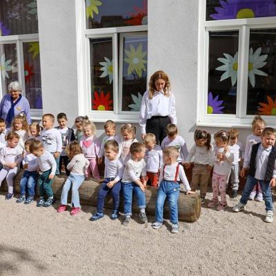 Roditelji u Cazinu dobijaju subvenciju za boravak djece u obdaništu – Grad uplaćuje po 150 KM po djetetu