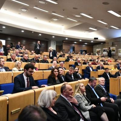 Zasjeda Zastupnički dom Parlamenta FBiH, na dnevnom redu zakon o gasu i proglašenje Kiseljaka gradom