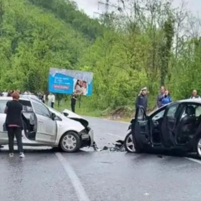 U saobraćajnoj nesreći ima teško povrijeđenih, saobraća se jednom trakom