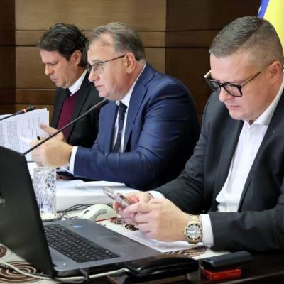 Vlada FBiH izdvojila sredstva za aerodrome: Bihać dobio više nego Sarajevo, Mostar i Tuzla zajedno