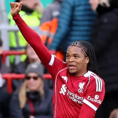 Liverpool prekinuo niz od tri poraza i golovima Ngumohe i Salaha savladao Fulham