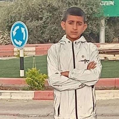 Uznemirujuće / Izraelski snajperista hladnokrvno ubio 12-godišnjeg Mahmoud Mithqal Ali Abu al-Hayja na Zapadnoj obali Uznemirujuće / Izraelski snajperista hladnokrvno ubio 12-godišnjeg Mahmoud Mithqal Ali Abu al-Hayja na Zapadnoj obali