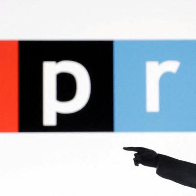 Trump smanjuje finansiranje javnih medija pod izgovorom da su "woke" i marksisti Trump smanjuje finansiranje javnih medija pod izgovorom da su "woke" i marksisti