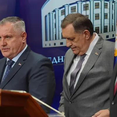 Još jedna članica EU uvela sankcije Dodiku, Stevandiću i Viškoviću