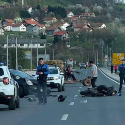Nova nesreća na bh. cestama, sudar putničkog vozila i motocikla