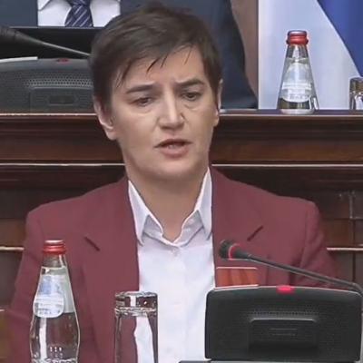 Uhapšena djevojka koja je Ani Brnabić prijetila silovanjem Uhapšena djevojka koja je Ani Brnabić prijetila silovanjem