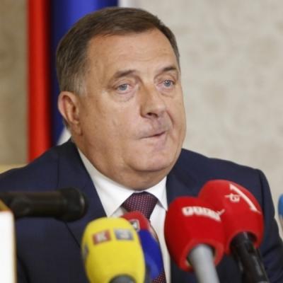 TRESE MU SE TLO POD NOGAMA: Dodik najavio ključnu sedmicu