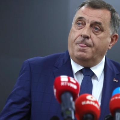 DODIK PONOVO OPTUŽUJE &quot;MUSLIMANE IZ SARAJEVA&quot;: Bjegunac od pravosuđa, ali ne i od retorike mržnje