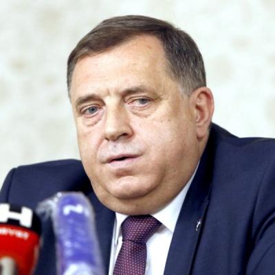 Milorad Dodik: Britanci nisu htjeli da me uhapse, već da me 'zveknu' uz priču 'pružao otpor'
