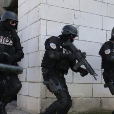 SIPA od jutros u akciji: U toku pretresi stambenih i poslovnih objekata SIPA od jutros u akciji: U toku pretresi stambenih i poslovnih objekata