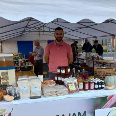 Mladi poljoprivrednik Senaid Halkić patentirao &quot;Zmajevački kečap&quot;: Ispričao kako je došao do ideje i pravog recepta