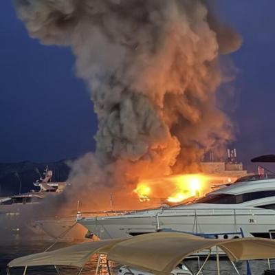 KO JE CRNOGORSKI BIZNISMEN ČIJA JE JAHTA IZGORJELA U BUDVI: Privođen zbog otmice, sin mu osuđivan za pokušaj ubistva...