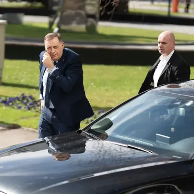 Dodik &quot;vruć krompir&quot; baca u ruke građanima. Opozicija: Imamo odgovor - nećemo se pojaviti (VIDEO)