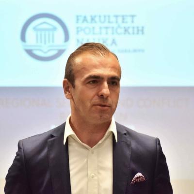 UNIVERZITETSKI PROFESOR SEAD TURČALO POJAŠNJAVA: &quot;Izlazak iz Dejtonskog sporazuma već se dogodio&quot;