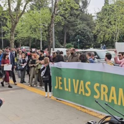 Protest u Crnoj Gori zbog sporazuma sa UAE o Velikoj plaži: 30 milijardi eura za &quot;megaprojekt&quot;