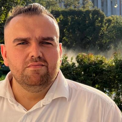 ŽESTOK ODGOVOR STIGAO IZ BEČA: "Vukanoviću, ne mogu se voljeti dvije žene - ali ne može se biti ni 'malo trudan'"