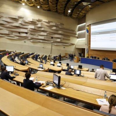 &quot;U VELIKOM SMO PROBLEMU&quot;: Iz PS BiH traže da direktor OSA-e Almir Džuvo pojasni svoju ulogu u...