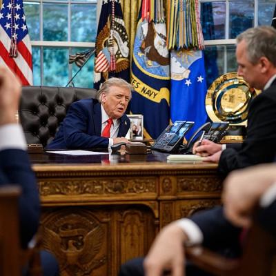 Trump razgovarao s Putinom telefonom: &quot;Počele su pripreme za sastanak sa Zelenskim&quot;