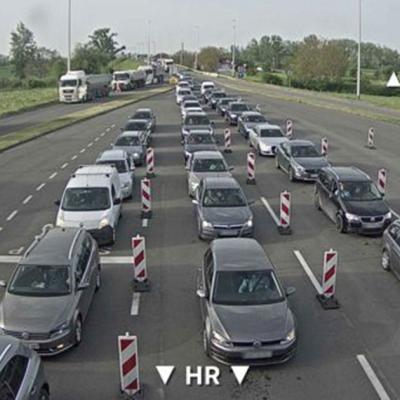 Haos na granici: Ovo su prizori s graničnih prijelaza na izlazima iz BiH (FOTO)