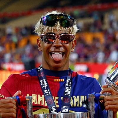 Pogledajte kako je Barcelona u nezaboravnoj drami pobijedila Real i osvojila Kup Španije Pogledajte kako je Barcelona u nezaboravnoj drami pobijedila Real i osvojila Kup Španije