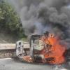 Potresno svjedočanstvo: Dok su svi snimali, on je spasio dva mlada života | Cazin.NET