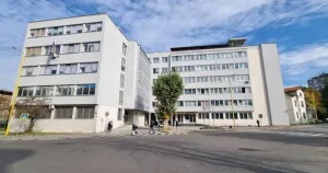 Godinu dana ucjenjivali ženu: Arnel i njegova supruga osumnjičeni za iznudu 10.500 KM