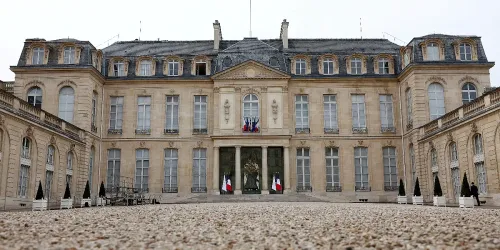 Skandal u Jelisejskoj palati: Čuvar predsjedničkog escajga optužen da je ukrao porculan