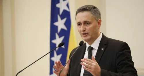 Bećirović reagovao na "neprihvatljivu i veoma opasnu" izjavu Aleksandra Vučića