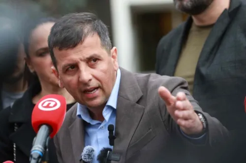 VUKANOVIĆ DIŽE SVE NA NOGE: "Ukoliko se stranci ponovo nagode s Dodikom, Organizovat ćemo MASOVNE PROTESTE!"